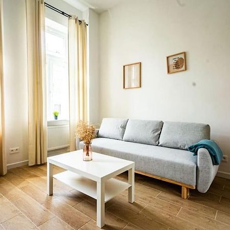 Stylish Apartment In Warsaw Exterior photo